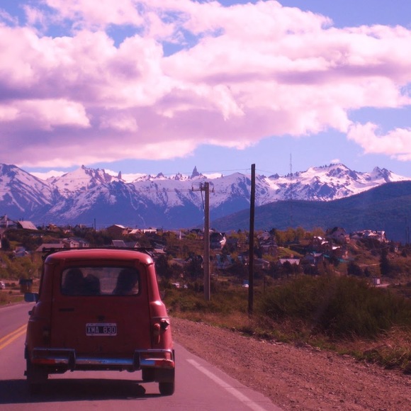 Meet your Posher, Loribeth - Picture 1 of 1